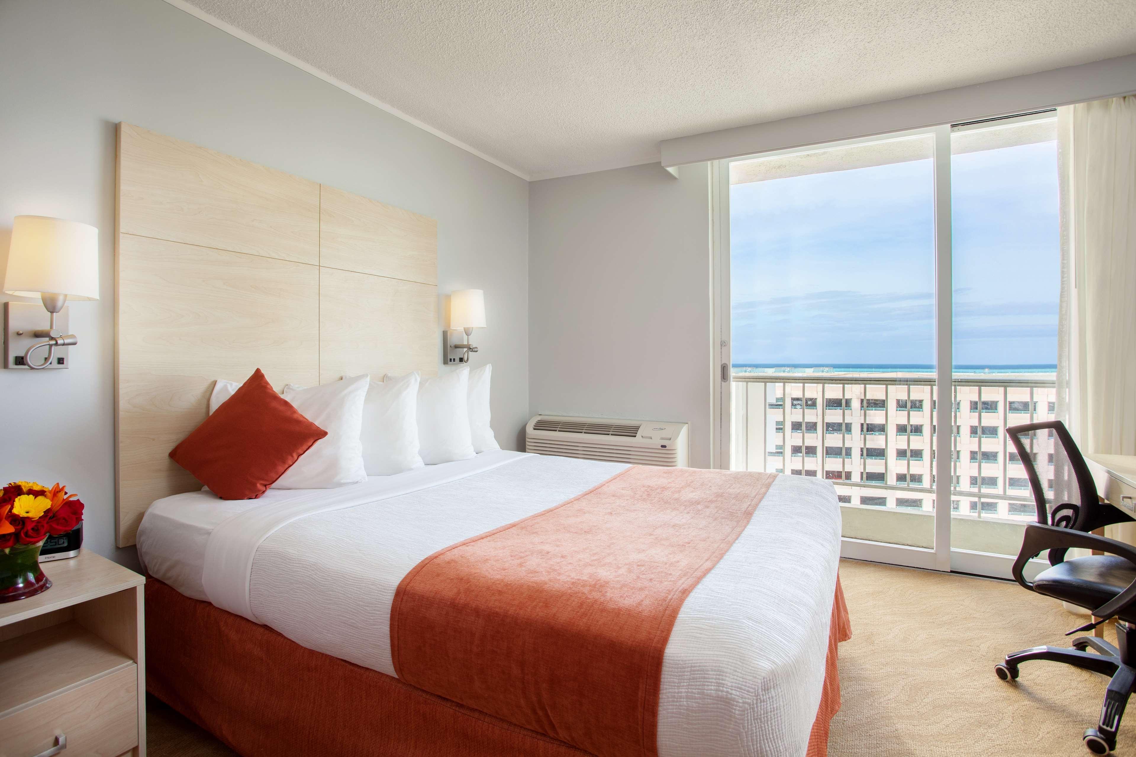 Condado Palm Inn San Juan, Tapestry Collection By Hilton Экстерьер фото